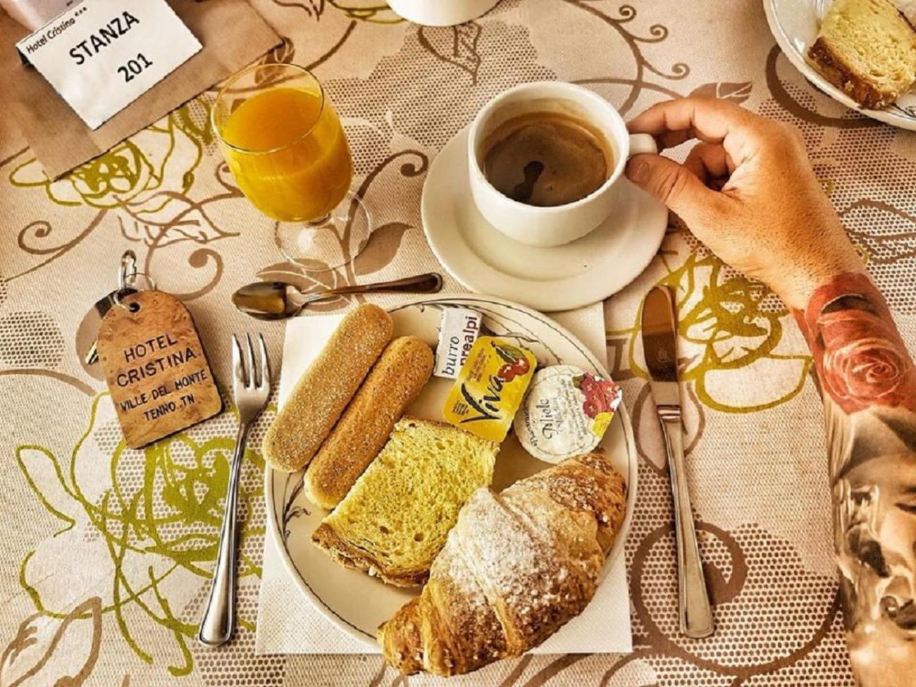 Hotel Cristina Тено Екстериор снимка